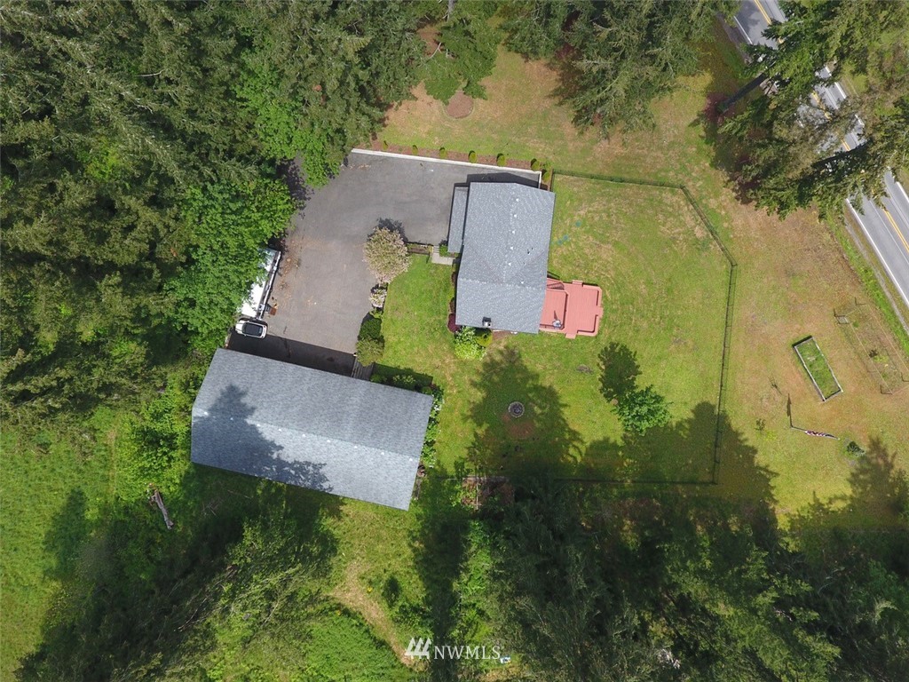 13633 Vail Cut Off Road Southeast Rainier, WA 98576 - Photo 26 of 28