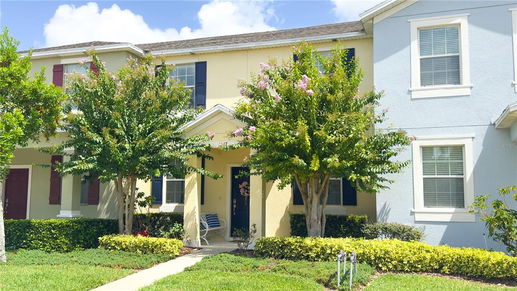 1217 Seburn Road Apopka, FL 32703 - Photo 9 of 61 front view of a house with a yard