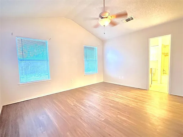 $1,800 | 769 Windridge Lane, Burleson, TX 76028