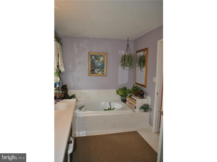 49 Manley Road Pennington, NJ 08534 - Photo 18 of 23