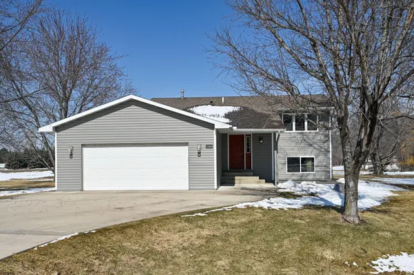 $399,900 | 12186 59th Street Northeast, Albertville, MN 55301