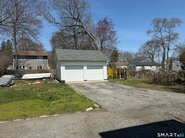 $2,450 | 140 Hynes Avenue, Groton, CT 06340