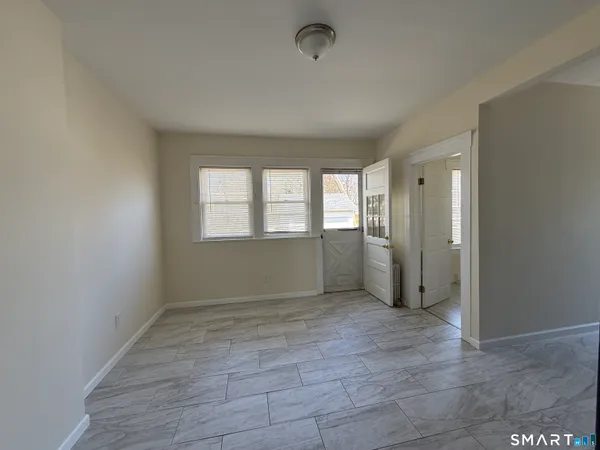 $2,450 | 140 Hynes Avenue, Groton, CT 06340