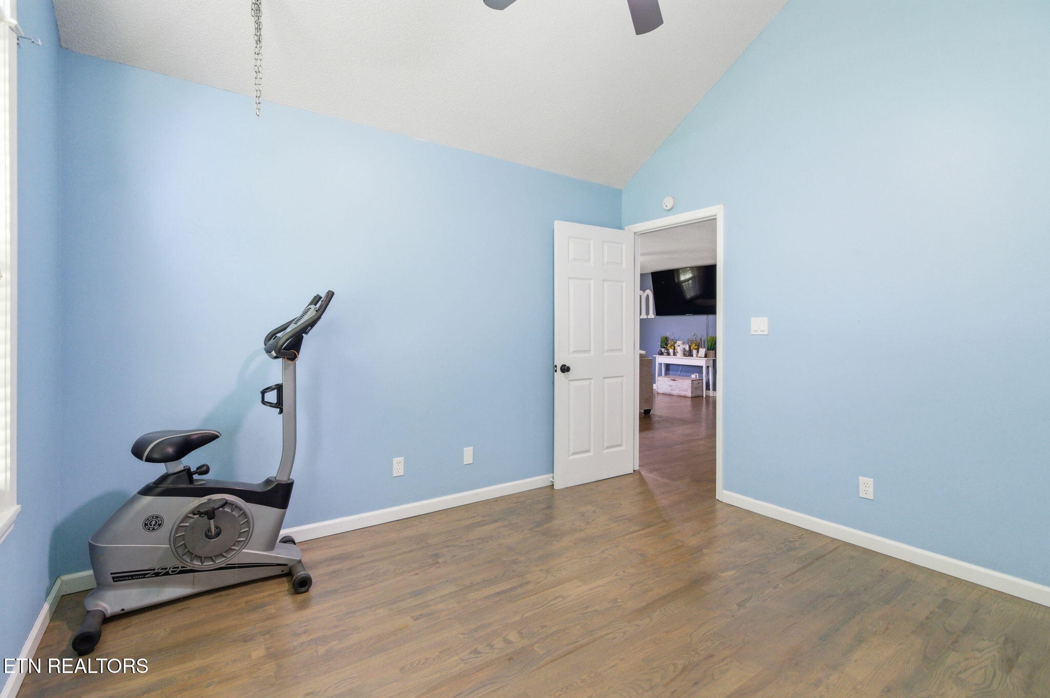 708 New Clear Branch Road Rocky Top, TN 37769 - Photo 24 of 46 37-web-or-mls-DZ3A3767