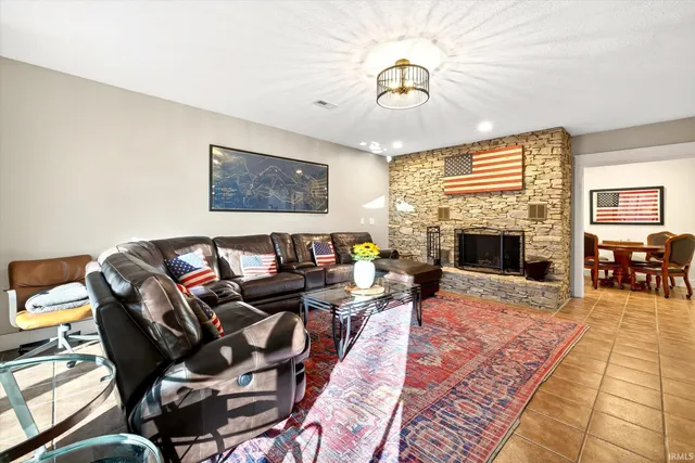 $629,000 | 9428 South Harbour Pointe Drive, Bloomington, IN 47401