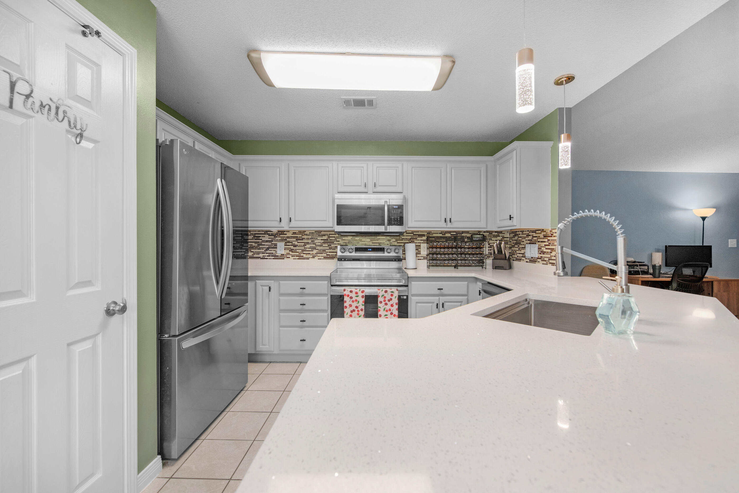 114 Conquest Avenue Crestview, FL 32536 - Photo 9 of 37 Conquest-23-4