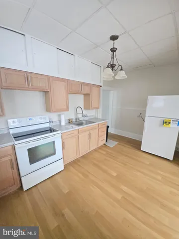 $1,500 | 1 South 21st Street, Pottsville, PA 17901