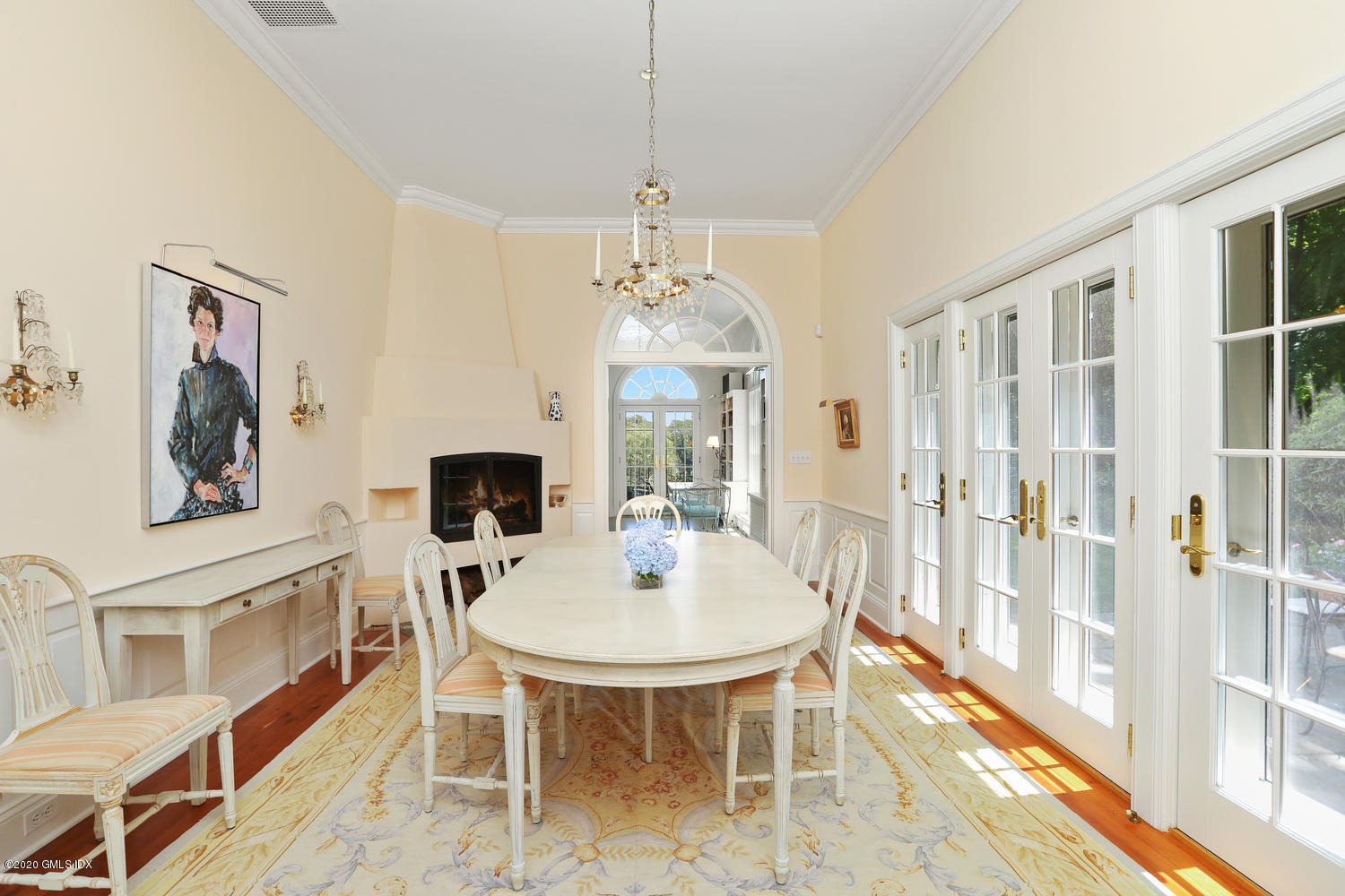 8 Hill Ln Avenue Riverside, CT 06878 - Photo 11 of 49 8 Hill Ln Ave Riverside CT-large-029-018