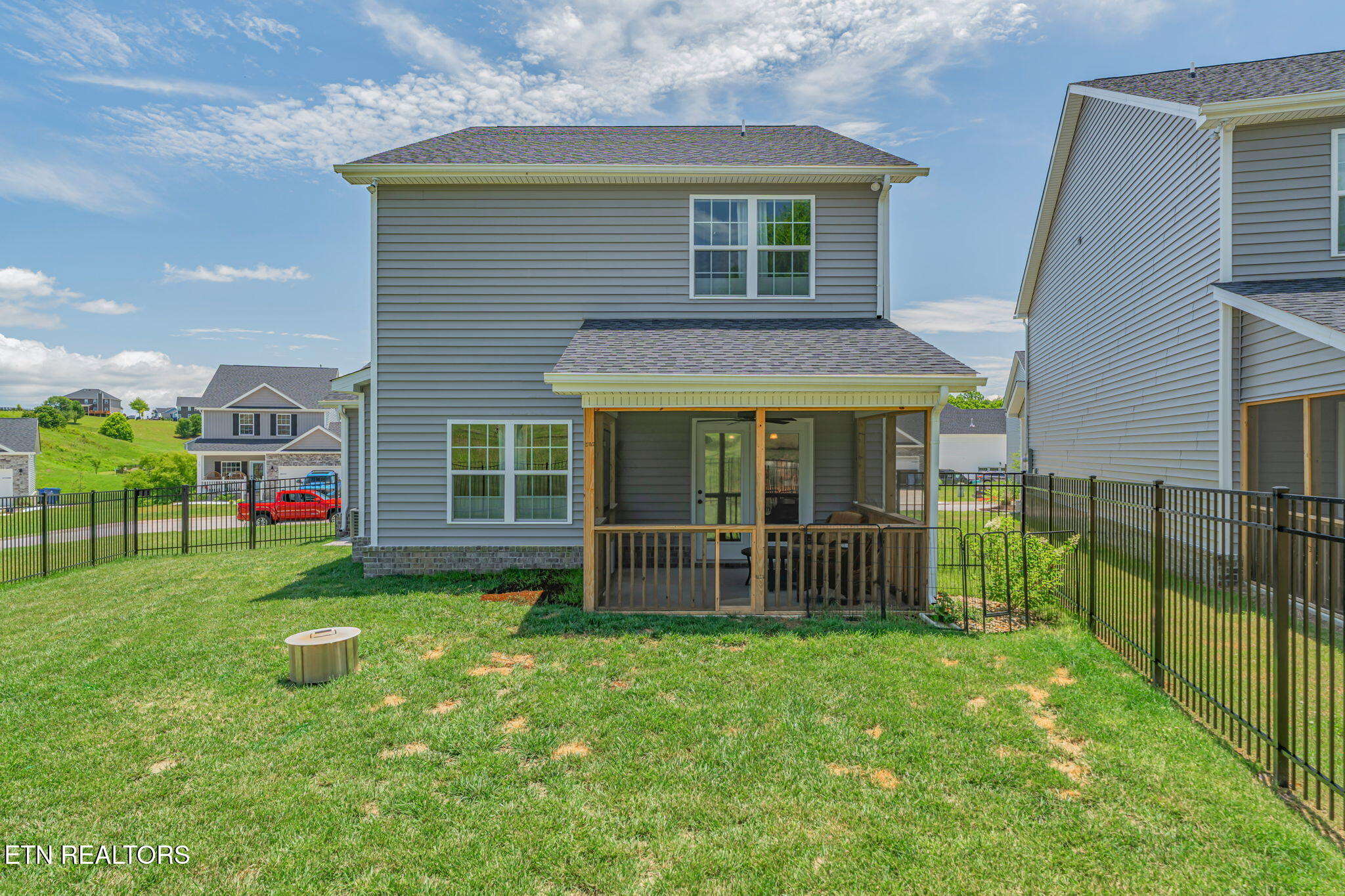102 East Fortenberry Oak Ridge, TN 37830 - Photo 32 of 56 34-web-or-mls-102 E Fortenberry Street-3