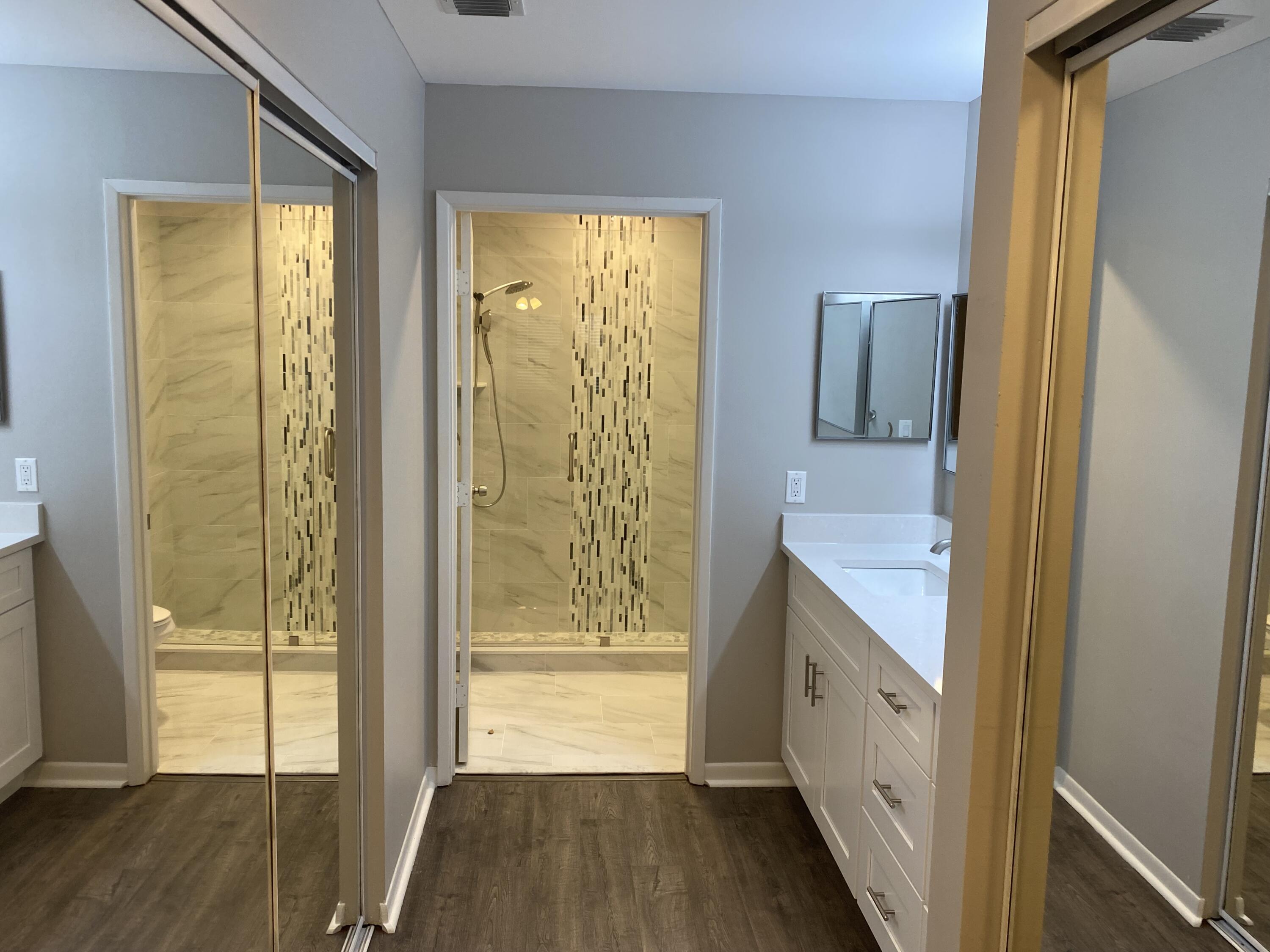 8095 Windgate Drive Boca Raton, FL 33496 - Photo 17 of 28 Primary Bathroom