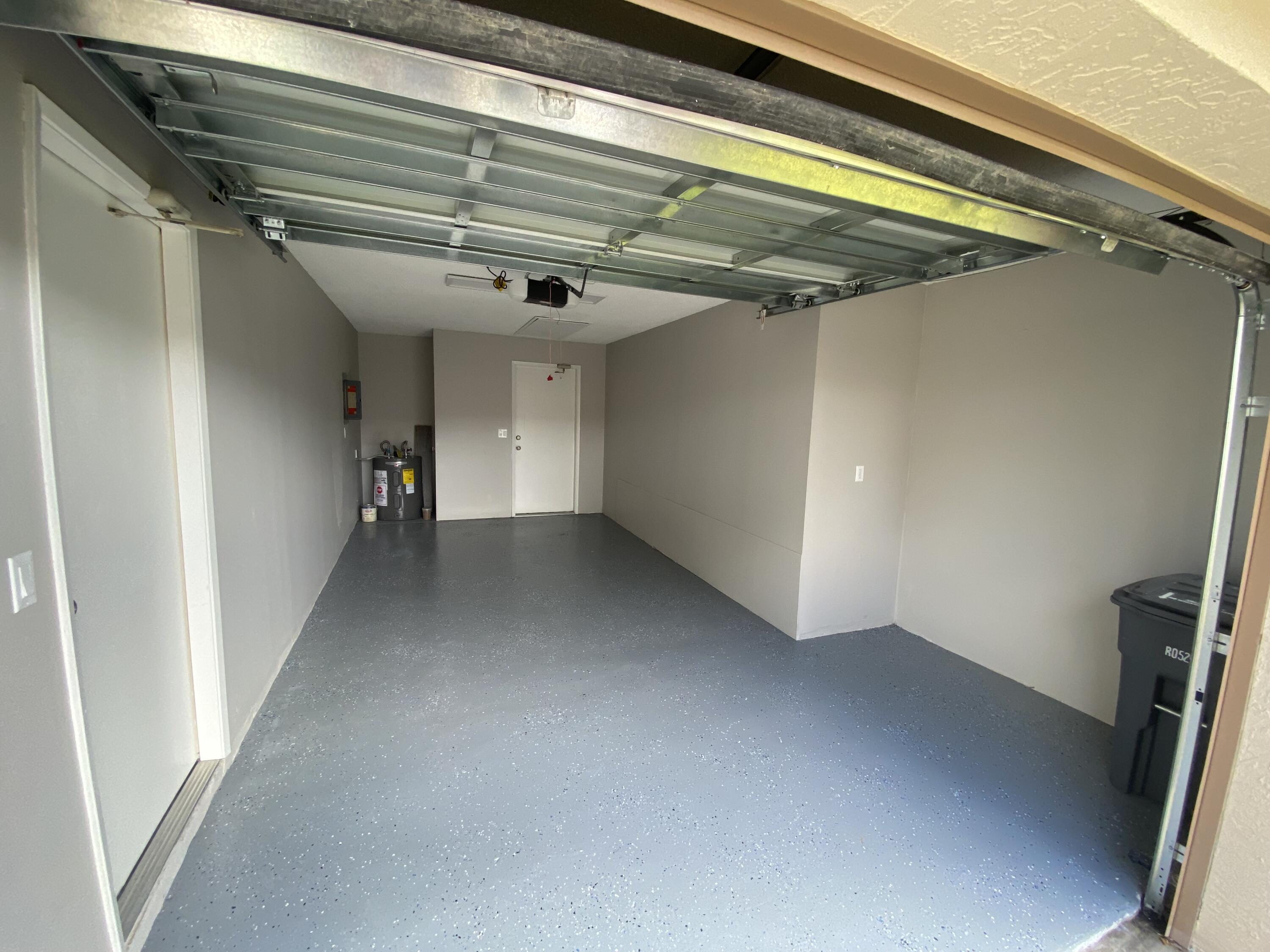 8095 Windgate Drive Boca Raton, FL 33496 - Photo 27 of 28 Garage