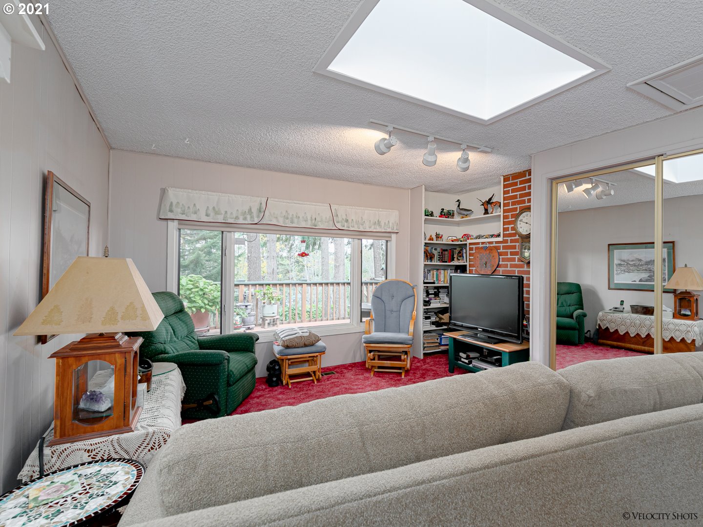22700 South Day Hill Road Estacada, OR 97023 - Photo 11 of 32 Gallery Image 11