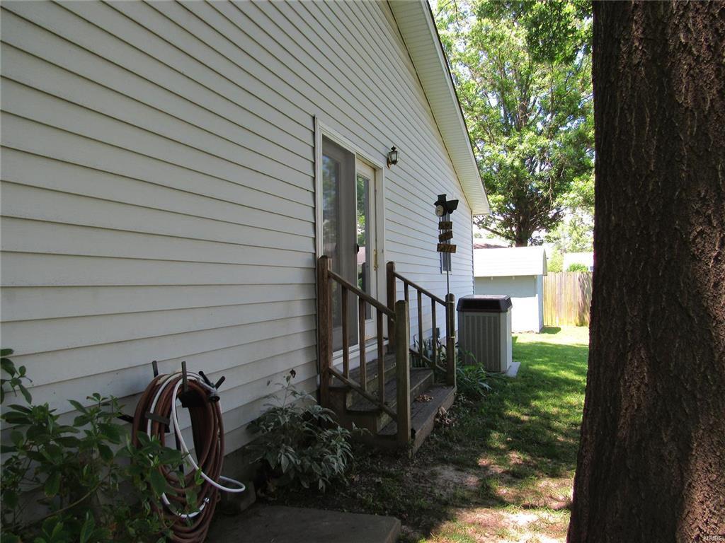 810 Ritter Street Pinckneyville, IL 62274 - Photo 5 of 29 Gallery Image 5