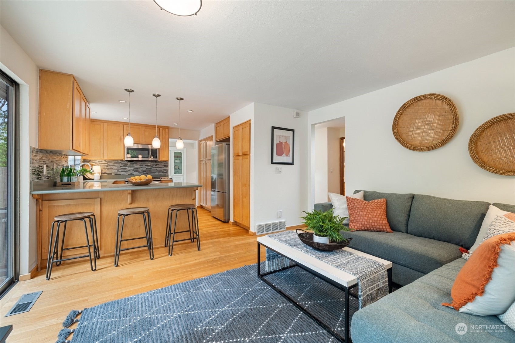 4009 Southwest Myrtle Street Seattle, WA 98136 - Photo 14 of 30 Gallery Image 14
