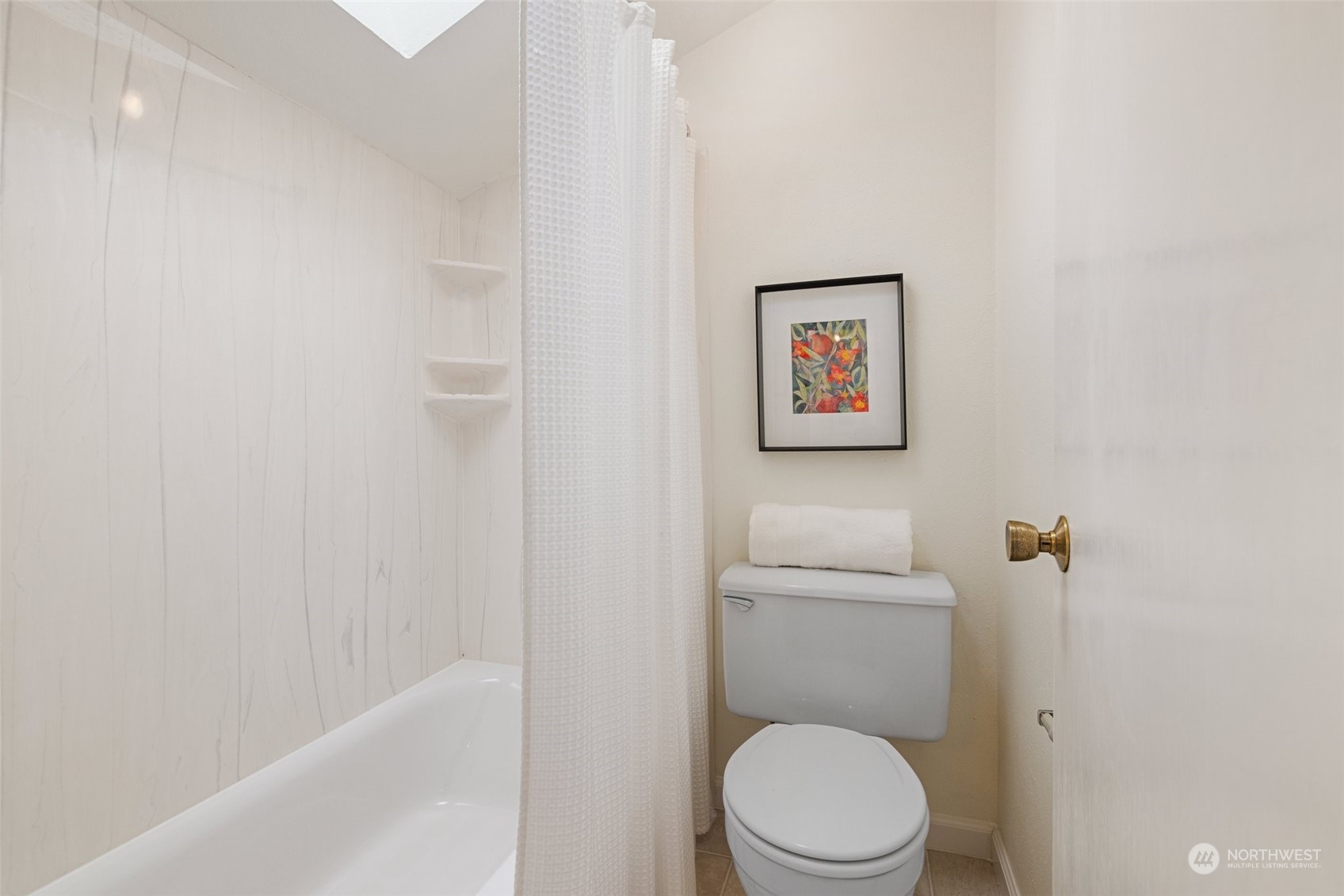 4009 Southwest Myrtle Street Seattle, WA 98136 - Photo 18 of 30 Gallery Image 18