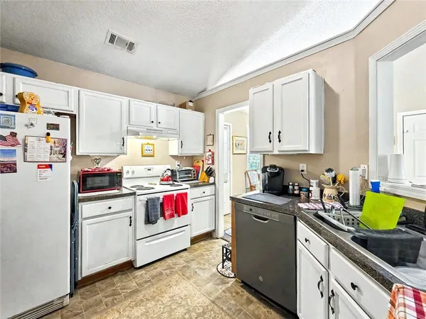 $244,900 | 268 Thorn Thicket Way, Rockmart, GA 30153