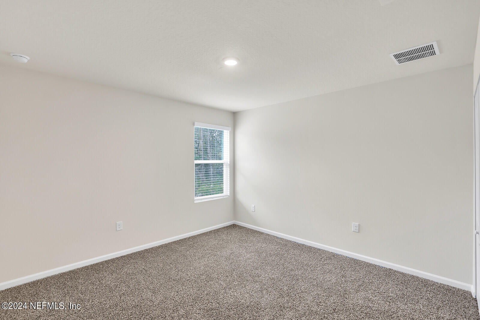 339 Albacete Rd Street St. Augustine, FL 32084 - Photo 14 of 19 17_0H3A6597_copy_mls
