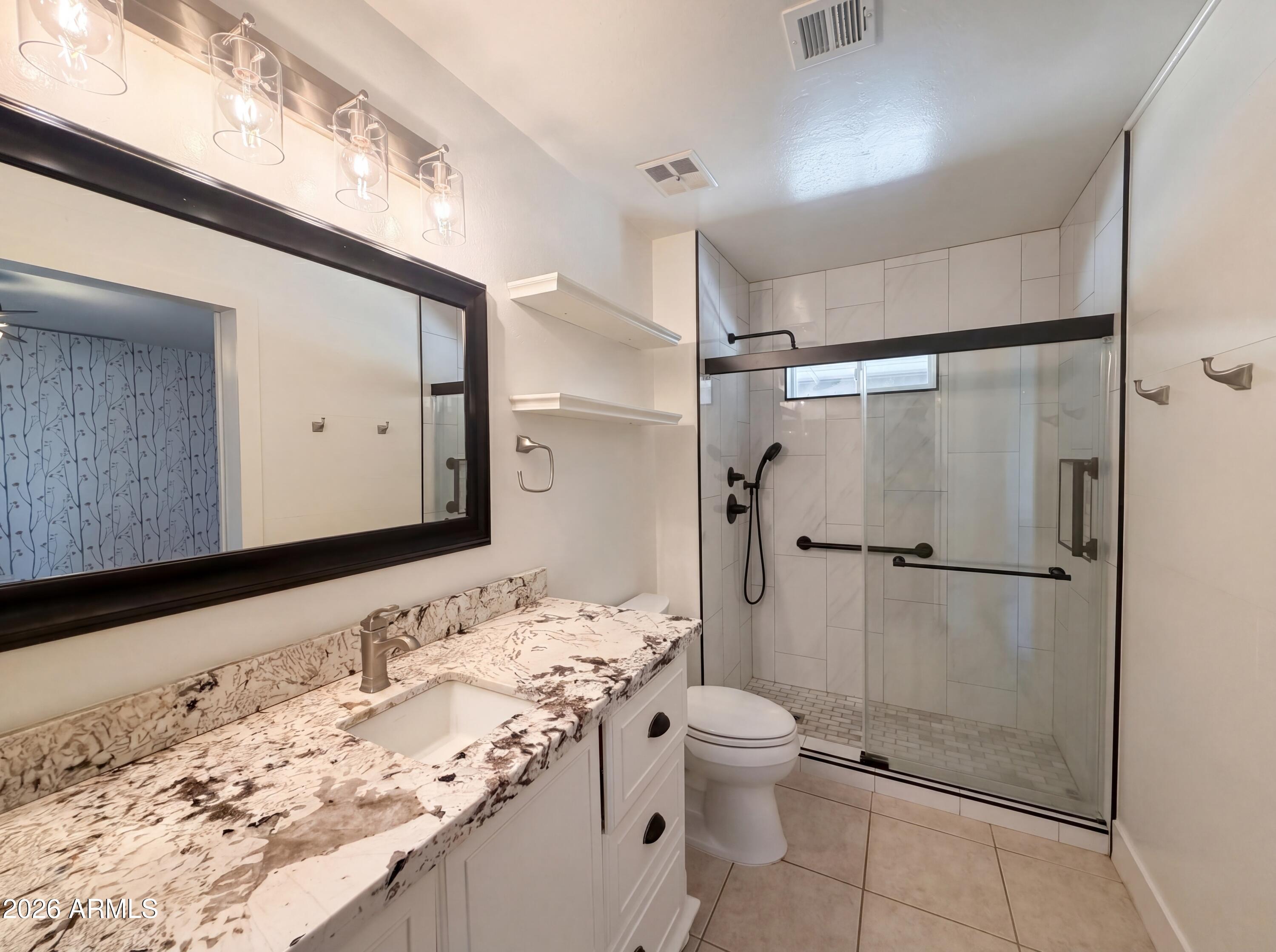 3028 East Marilyn Road Phoenix, AZ 85032 - Photo 14 of 22 listing_13