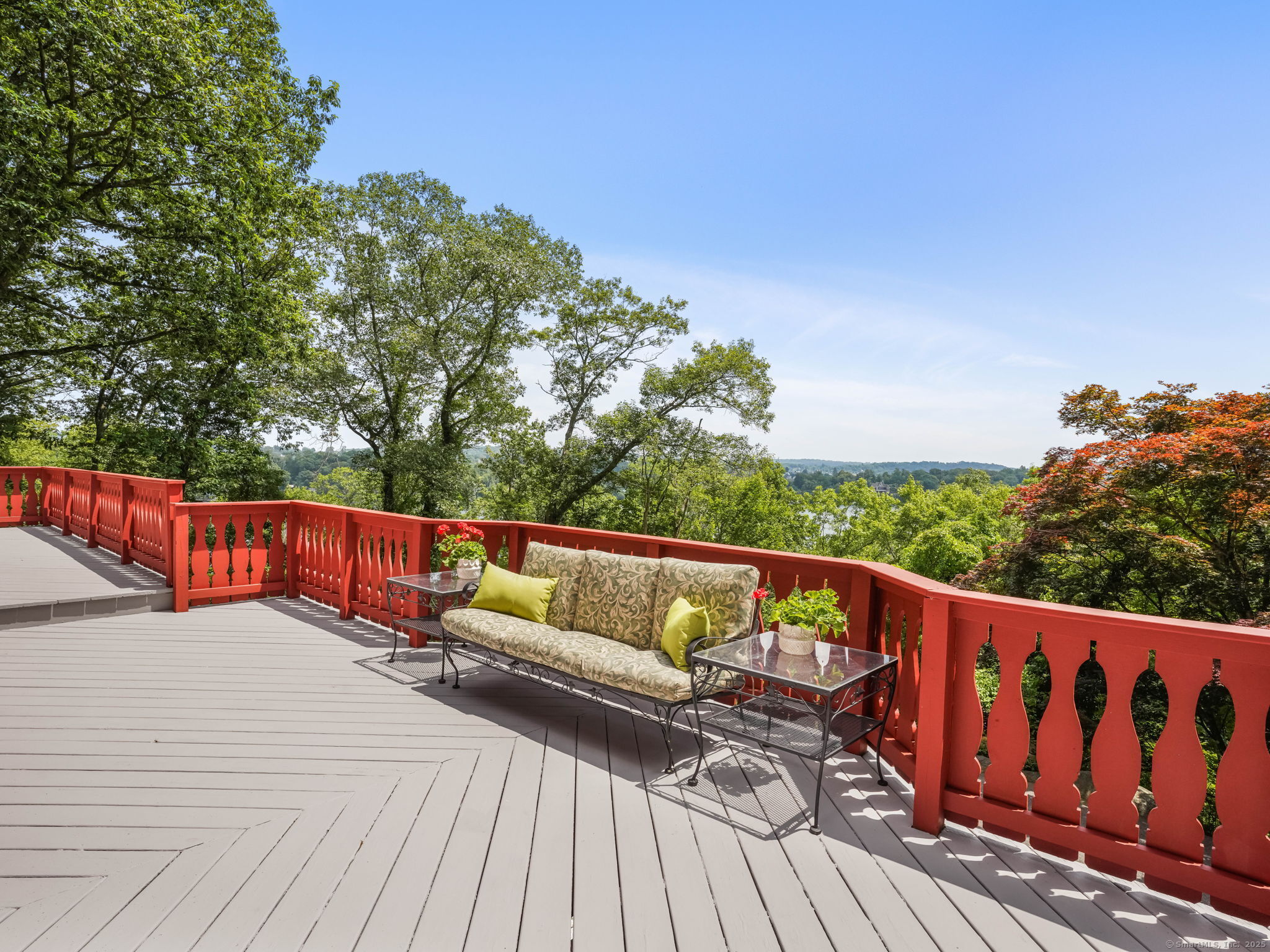 89 Wood Creek Road New Fairfield, CT 06812 - Photo 25 of 39