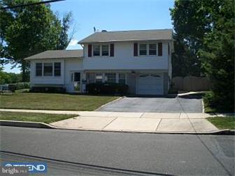 737 Longstreth Road Warminster, PA 18974 - Photo 1 of 12 Exterior Front