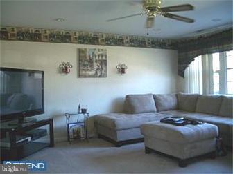 737 Longstreth Road Warminster, PA 18974 - Photo 12 of 12 Family Room