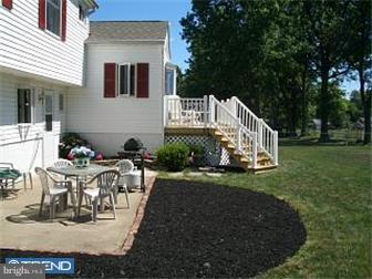737 Longstreth Road Warminster, PA 18974 - Photo 5 of 12 Exterior Back