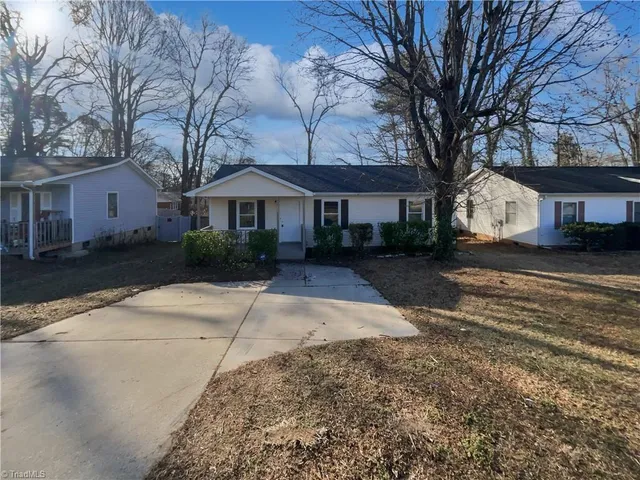 $205,000 | 625 Garrett Street, Greensboro, NC 27406