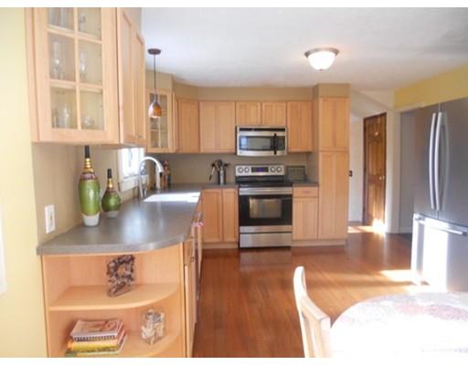 50 Old Brook Road Shrewsbury, MA 01545 - Photo 3 of 29 Gallery Image 3