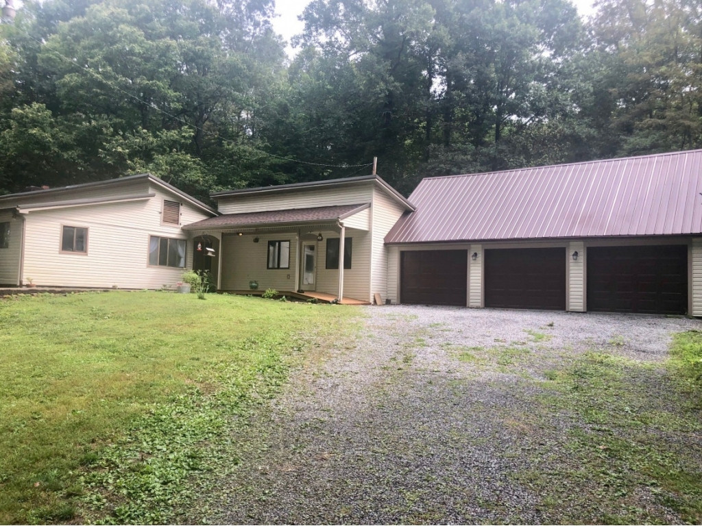 1097 Haw Ridge Road Piney Flats, TN 37686 - Photo 1 of 36 Welcome Home