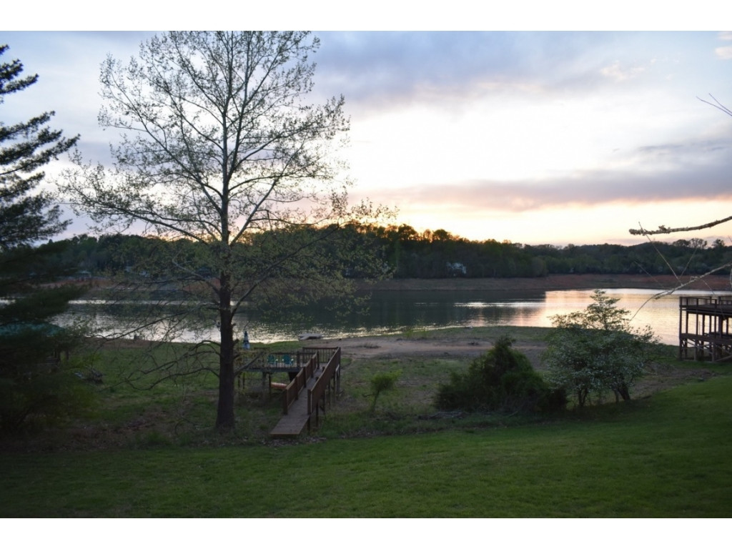 1097 Haw Ridge Road Piney Flats, TN 37686 - Photo 5 of 36 Dock Sunset
