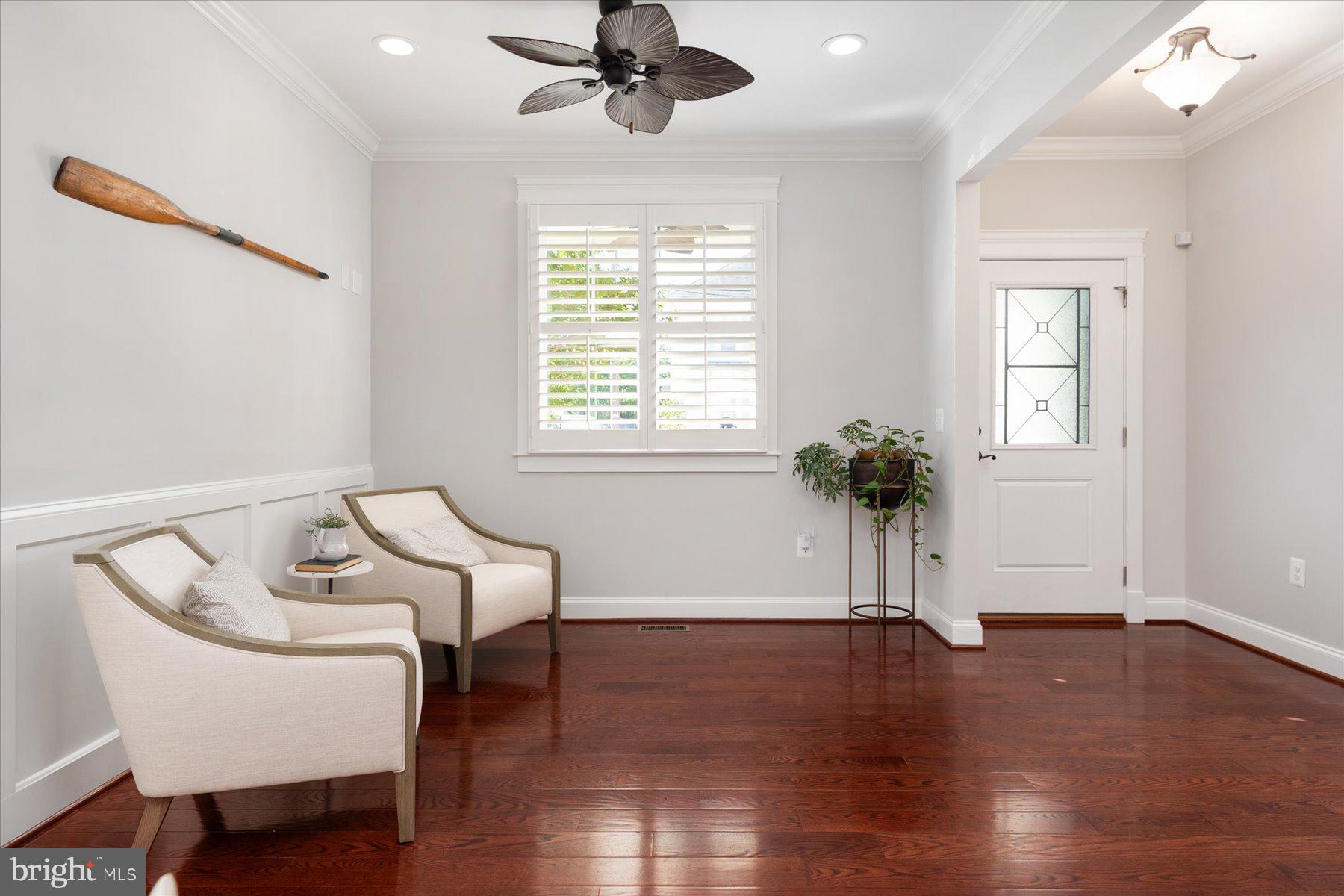 820 Bay Ridge Avenue Annapolis, MD 21403 - Photo 5 of 55
