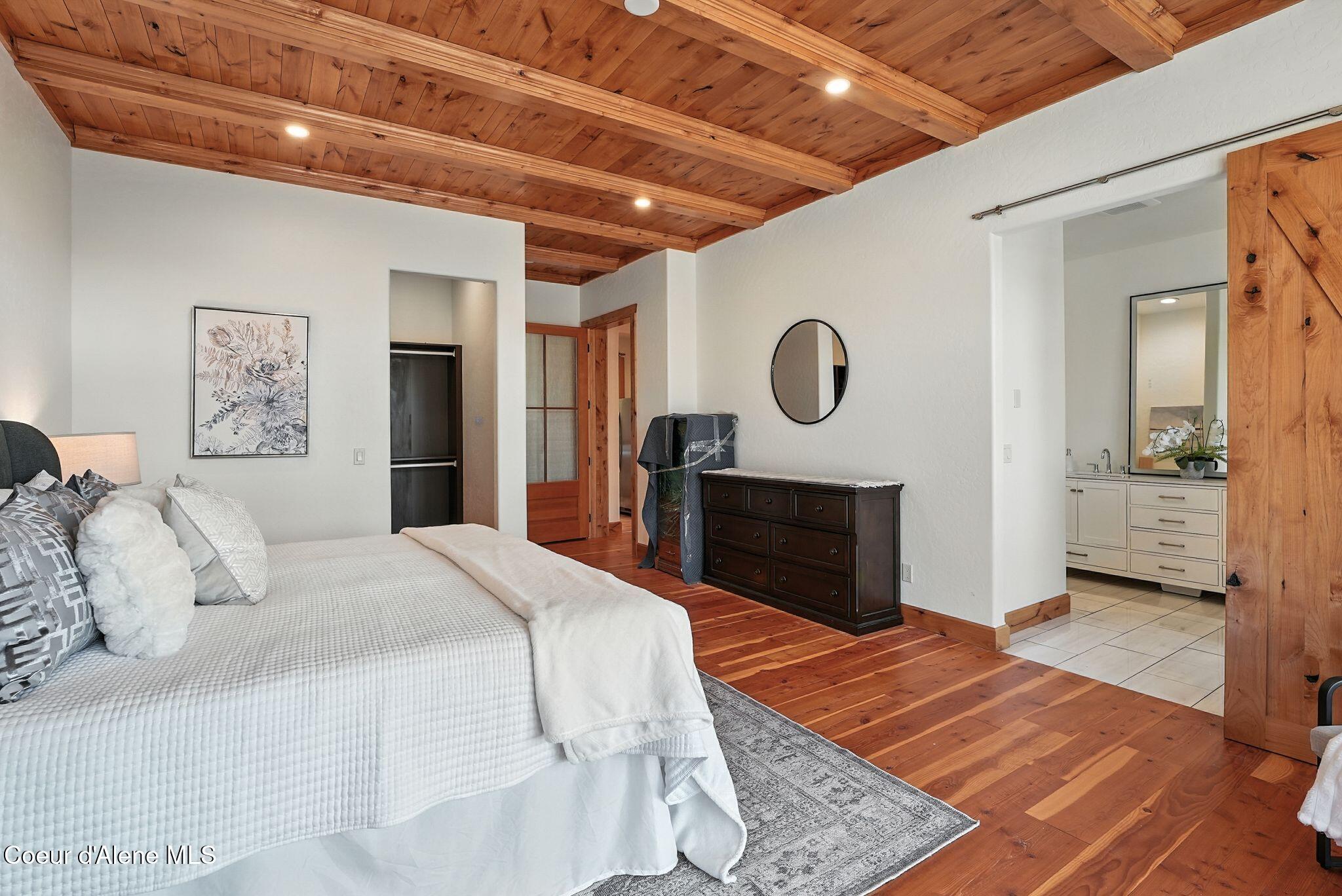 4440 East Lisa Road Harrison, ID 83833 - Photo 27 of 94 23_Inside-Spokane-Lisa-20