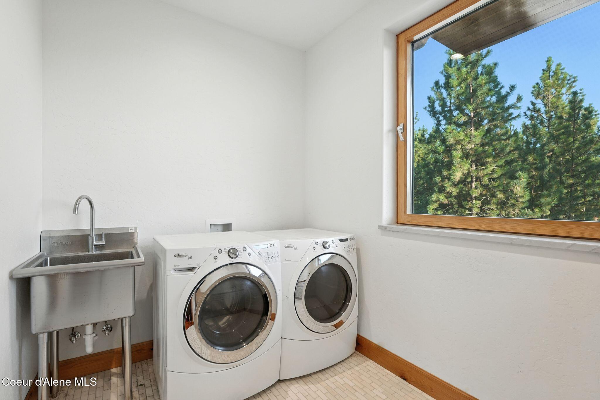 4440 East Lisa Road Harrison, ID 83833 - Photo 33 of 94 48_Inside-Spokane-Lisa-45