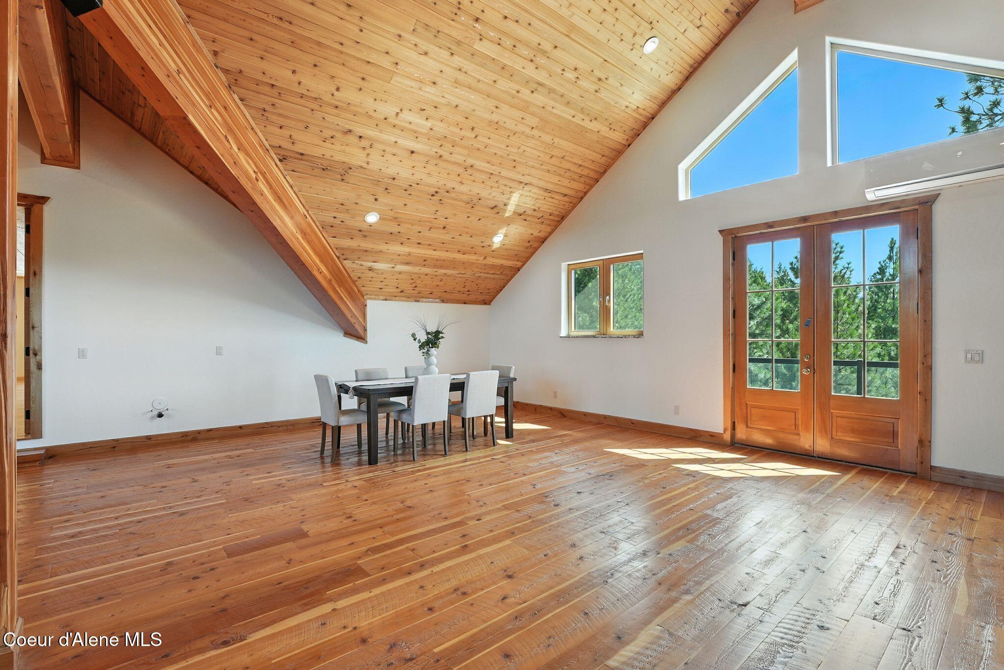 4440 East Lisa Road Harrison, ID 83833 - Photo 44 of 94 37_Inside-Spokane-Lisa-34