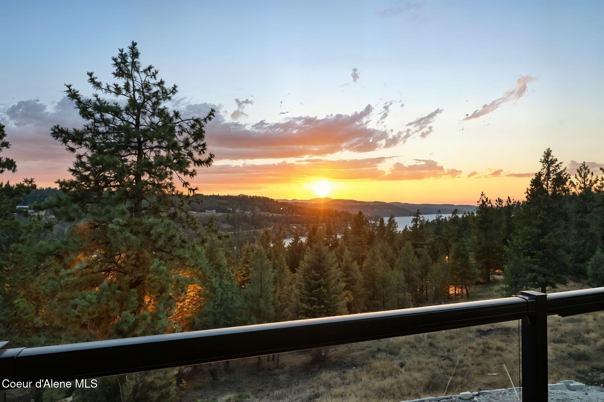 4440 East Lisa Road Harrison, ID 83833 - Photo 79 of 94 Inside-Spokane-Lisa-Twilight-89