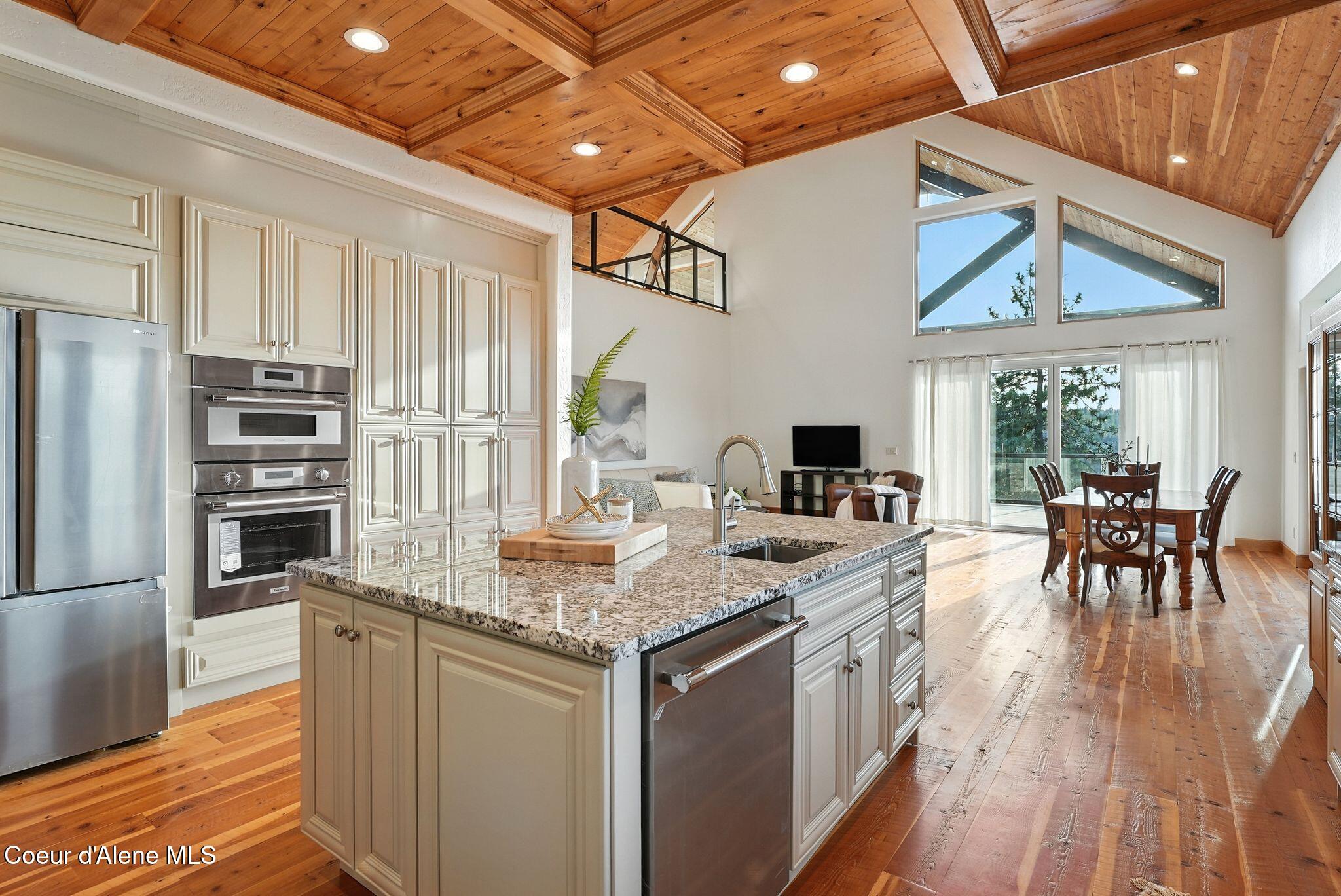 4440 East Lisa Road Harrison, ID 83833 - Photo 9 of 94 19_Inside-Spokane-Lisa-16