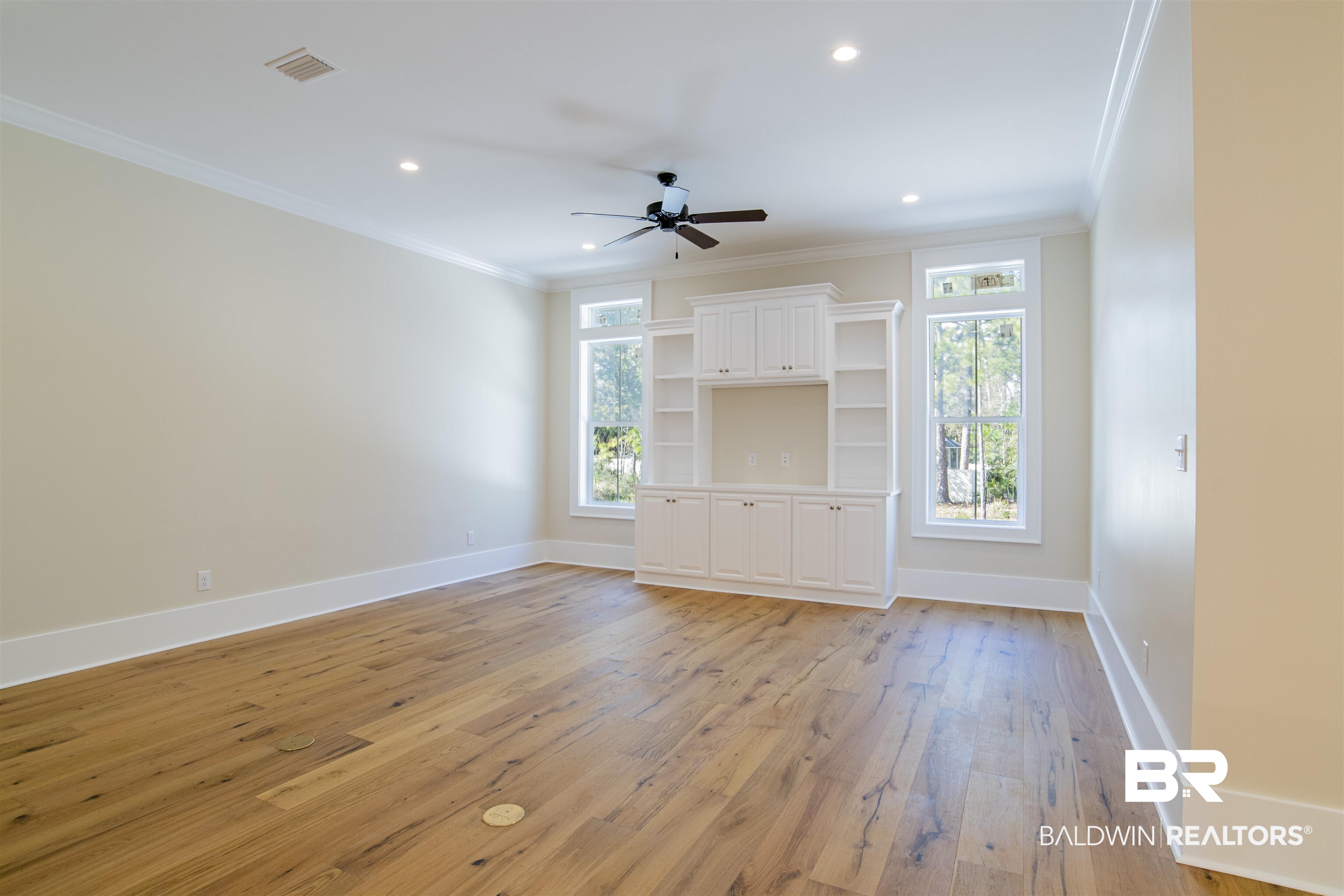 4827 Osprey Drive Orange Beach, AL 36561 - Photo 5 of 32