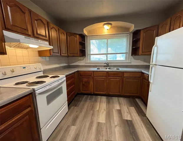 $105,000 | 9758 Diamond Drive, Riverview, MO 63137