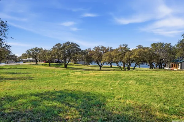 $1,950,000 | 18617 Highway 29, Buchanan Dam, TX 78609