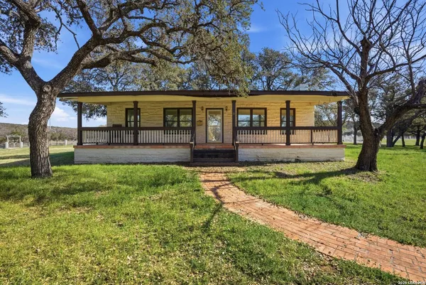 $1,950,000 | 18617 Highway 29, Buchanan Dam, TX 78609