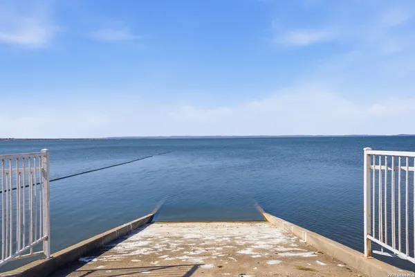 $1,950,000 | 18617 Highway 29, Buchanan Dam, TX 78609