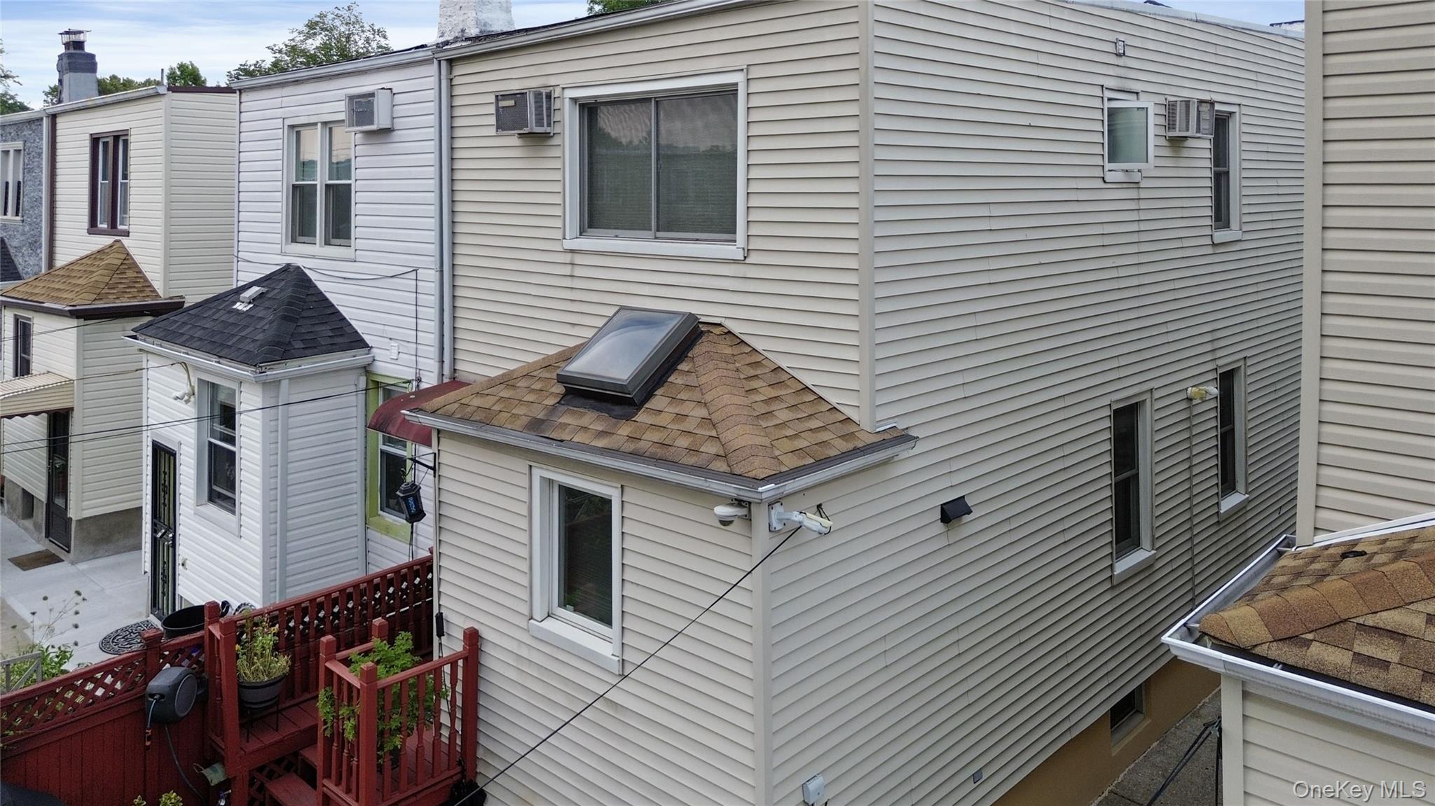 69-24 68th Place Queens, NY 11385 - Photo 23 of 26