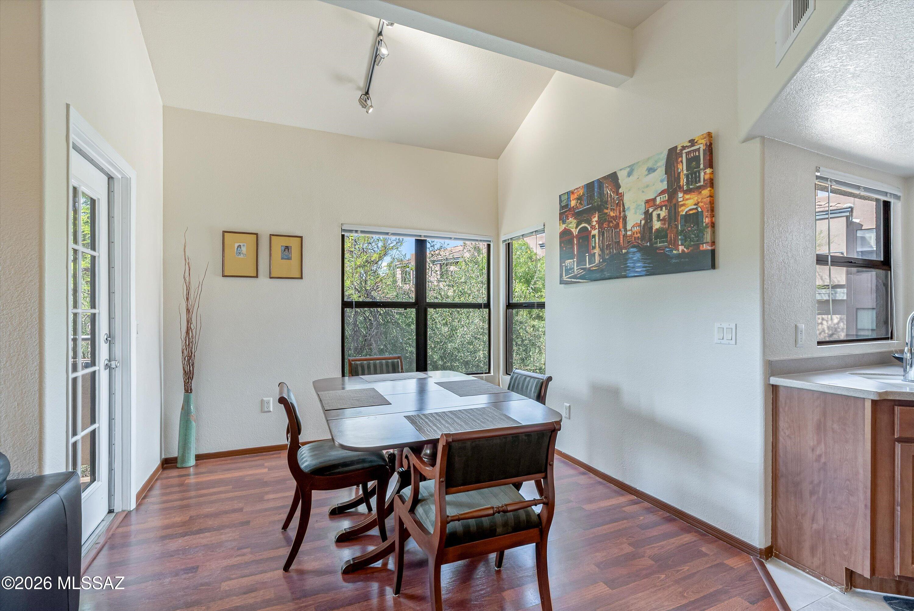 5855 North Kolb Road, Unit 11207 Tucson, AZ 85750 - Photo 19 of 49 Dining Area