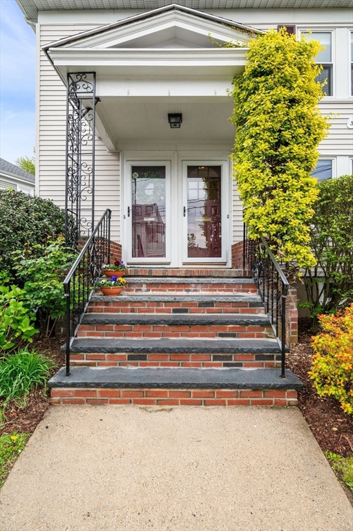 3 Preston Road, Unit 1 Salem, MA 01970 - Photo 4 of 38