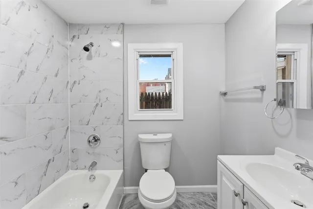 $2,700 | 16 West 10th Street, Unit 1, Bayonne, NJ 07002