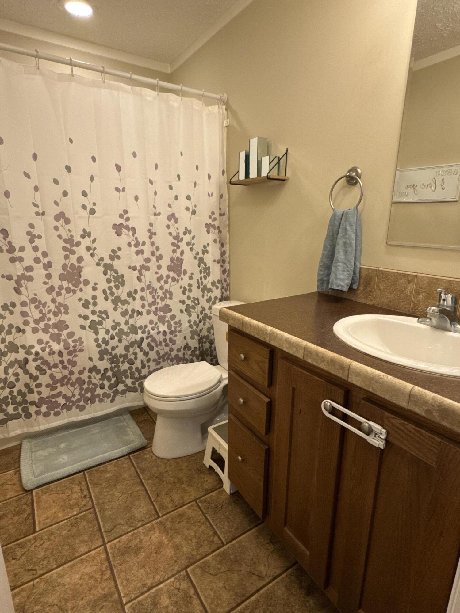 2416 West Wind Road Fincastle, VA 24090 - Photo 31 of 49 IMG_7989
