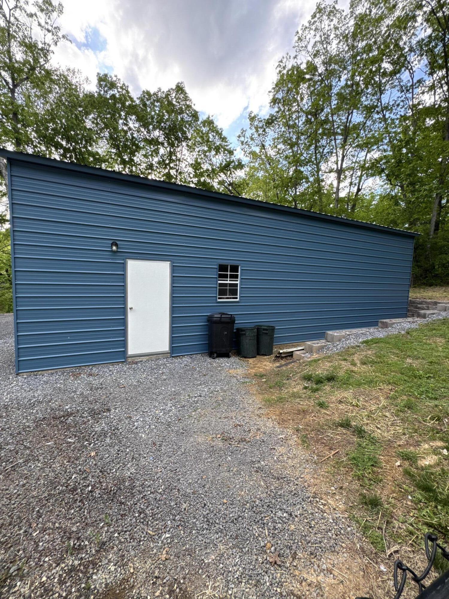 2416 West Wind Road Fincastle, VA 24090 - Photo 38 of 49 IMG_7998