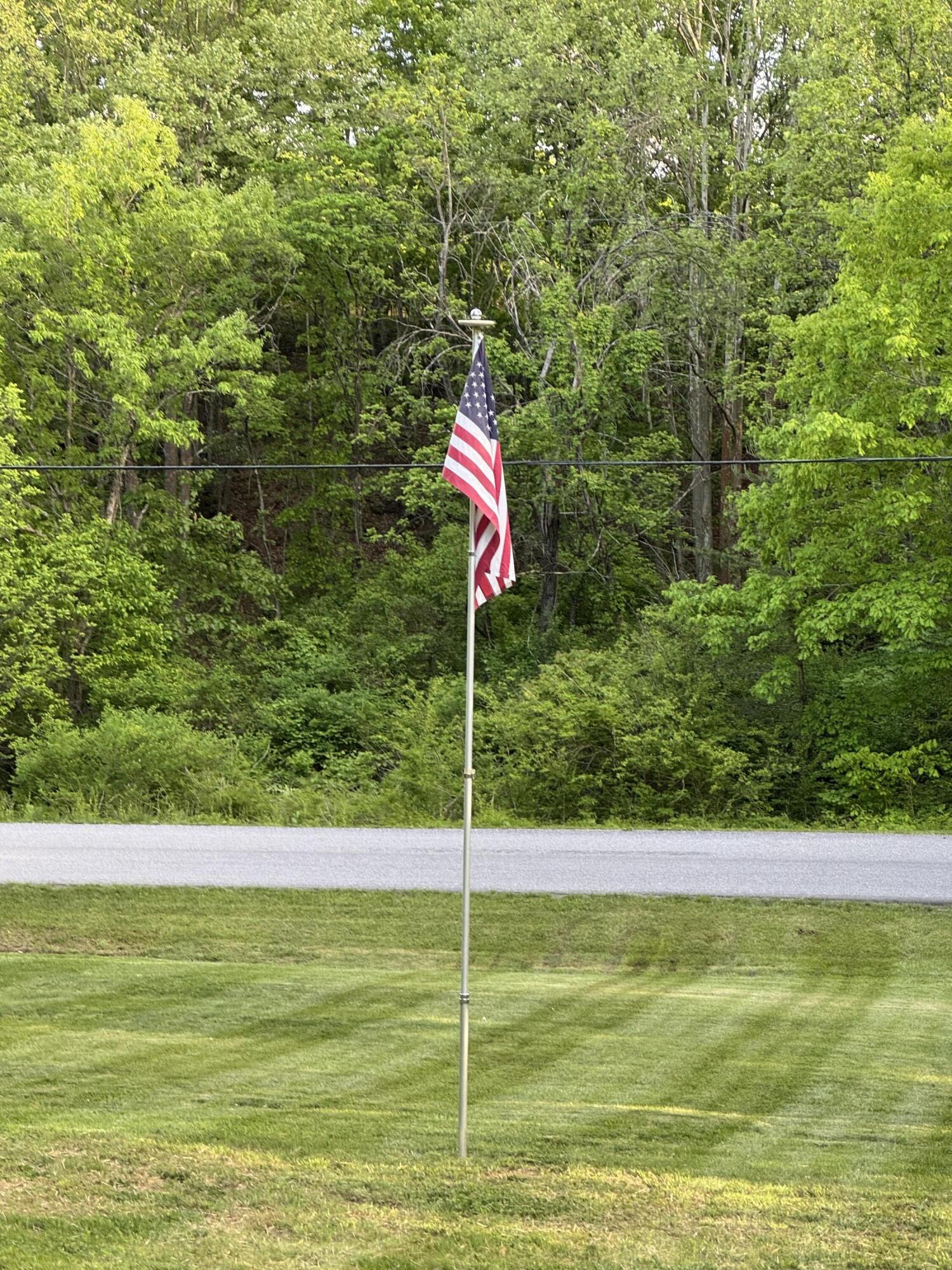 2416 West Wind Road Fincastle, VA 24090 - Photo 49 of 49 IMG_8012
