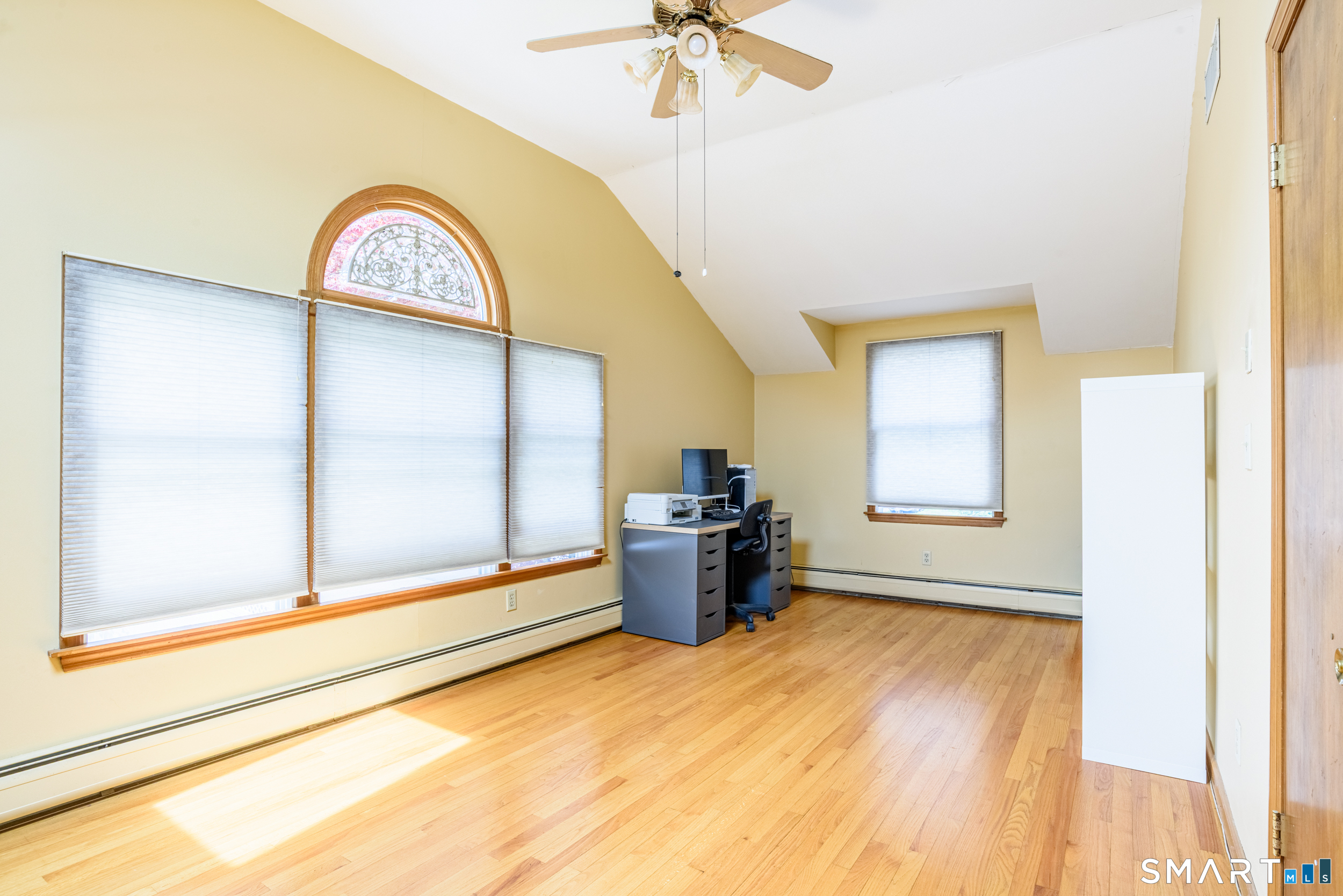 105 Meadow Wood Road Stratford, CT 06614 - Photo 24 of 37