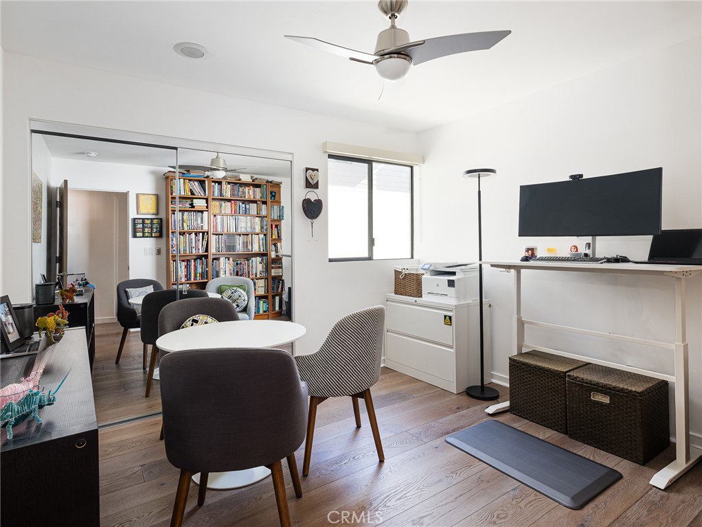 121 East Walnut Avenue El Segundo, CA 90245 - Photo 22 of 26